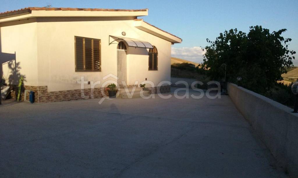casa indipendente in vendita a Calatafimi-Segesta
