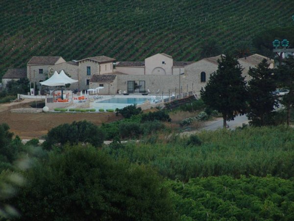 intera palazzina in vendita a Calatafimi-Segesta