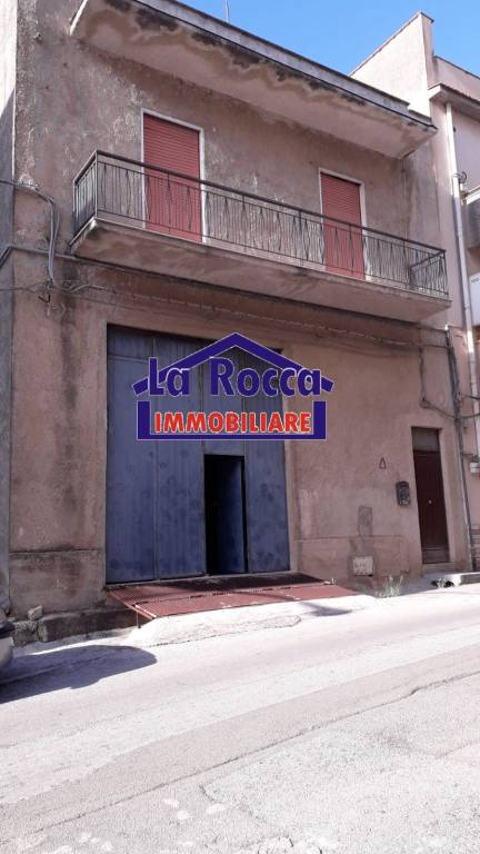 casa indipendente in vendita a Calatafimi-Segesta