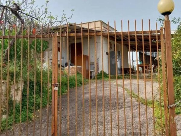 casa indipendente in vendita a Calatafimi-Segesta