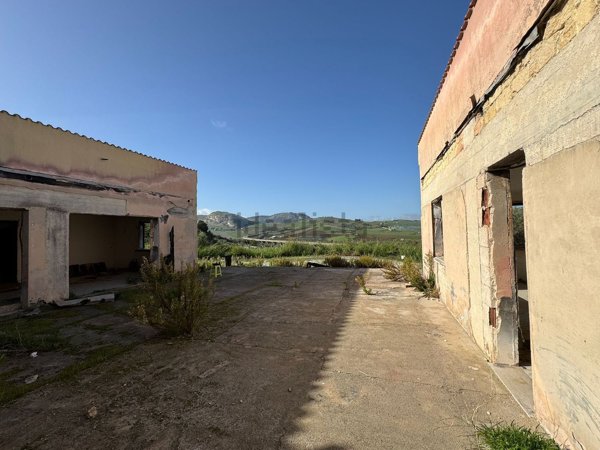 casa indipendente in vendita a Calatafimi-Segesta