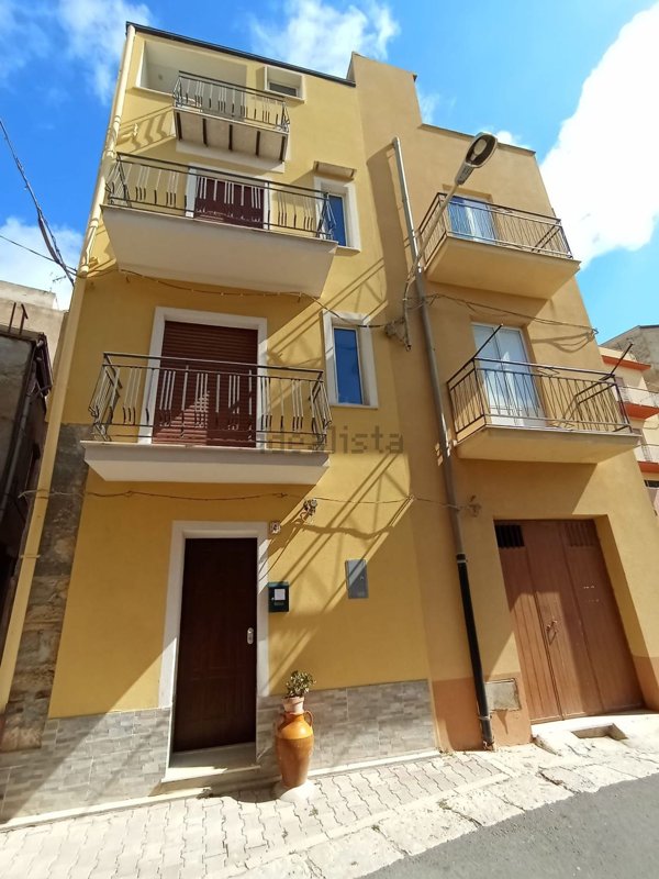 pentavano in vendita a Calatafimi-Segesta