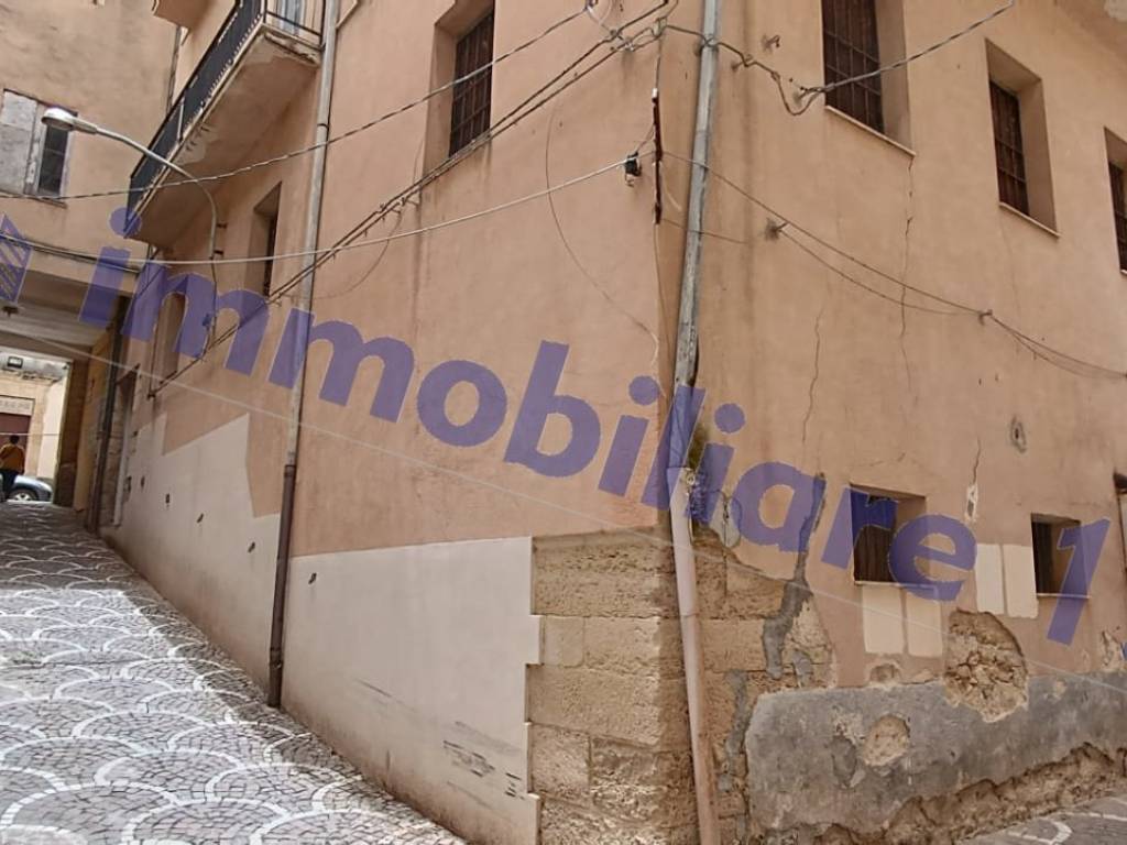 intera palazzina in vendita a Calatafimi-Segesta