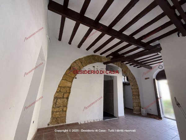 casa indipendente in vendita a Calatafimi-Segesta