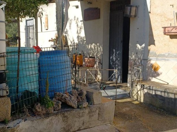 casa indipendente in vendita a Calatafimi-Segesta