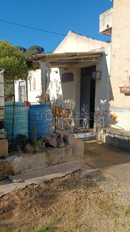 casa indipendente in vendita a Calatafimi-Segesta