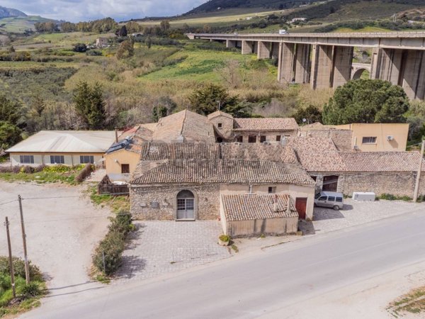 casale in vendita a Calatafimi-Segesta