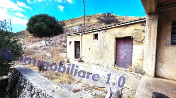 casa indipendente in vendita a Calatafimi-Segesta