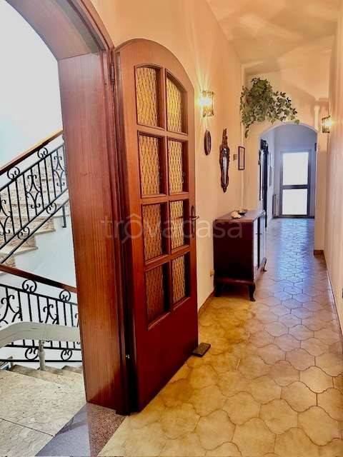 casa indipendente in vendita a Campobello di Mazara