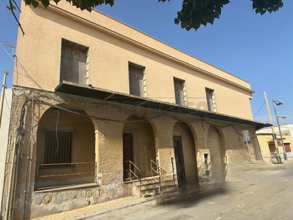 casa indipendente in vendita a Campobello di Mazara in zona Tre Fontane