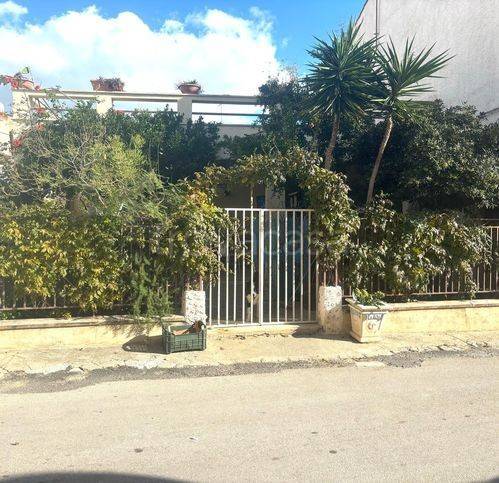 casa indipendente in vendita a Campobello di Mazara in zona Tre Fontane