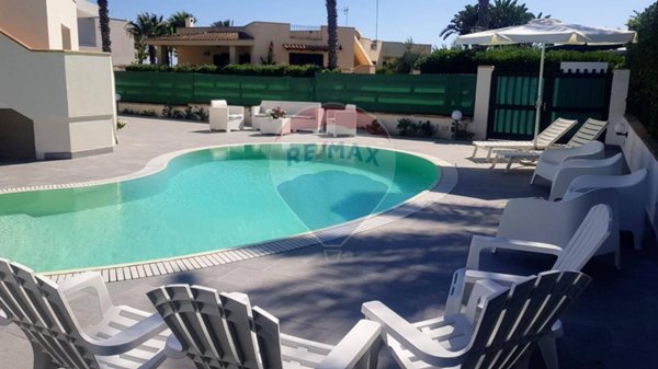 casa indipendente in vendita a Campobello di Mazara in zona Tre Fontane