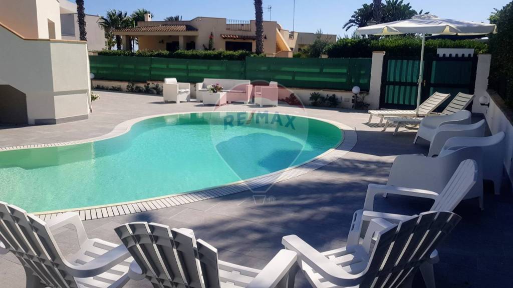 casa indipendente in vendita a Campobello di Mazara in zona Tre Fontane