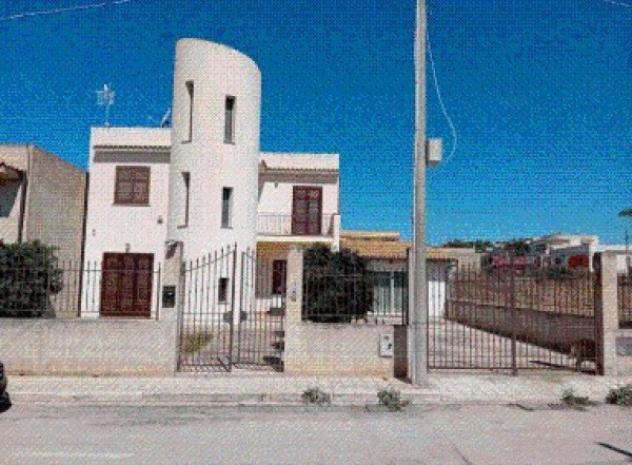 casa indipendente in vendita a Campobello di Mazara