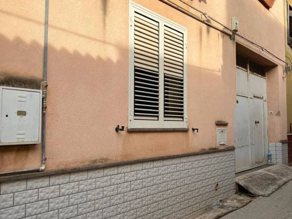 casa indipendente in vendita a Campobello di Mazara