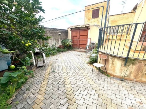 casa indipendente in vendita a Campobello di Mazara in zona Tre Fontane