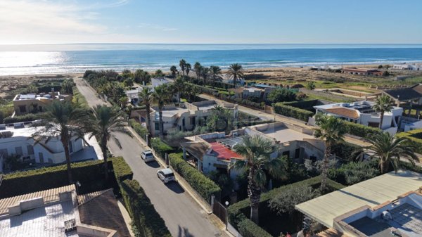 casa indipendente in vendita a Campobello di Mazara in zona Tre Fontane