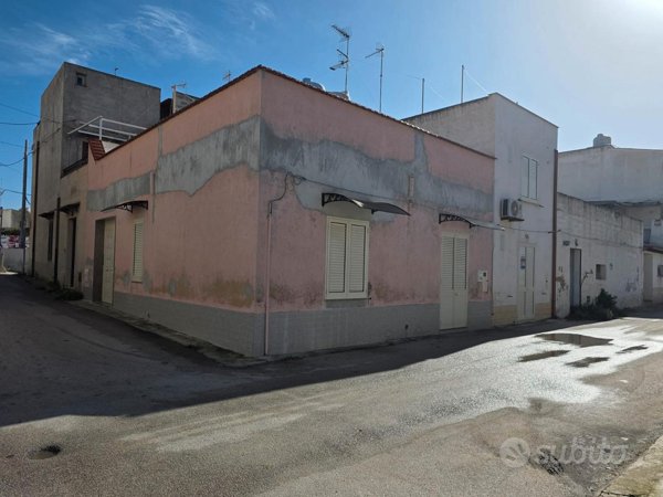 casa indipendente in vendita a Campobello di Mazara in zona Tre Fontane