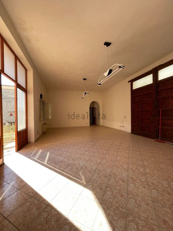 casa indipendente in vendita a Campobello di Mazara