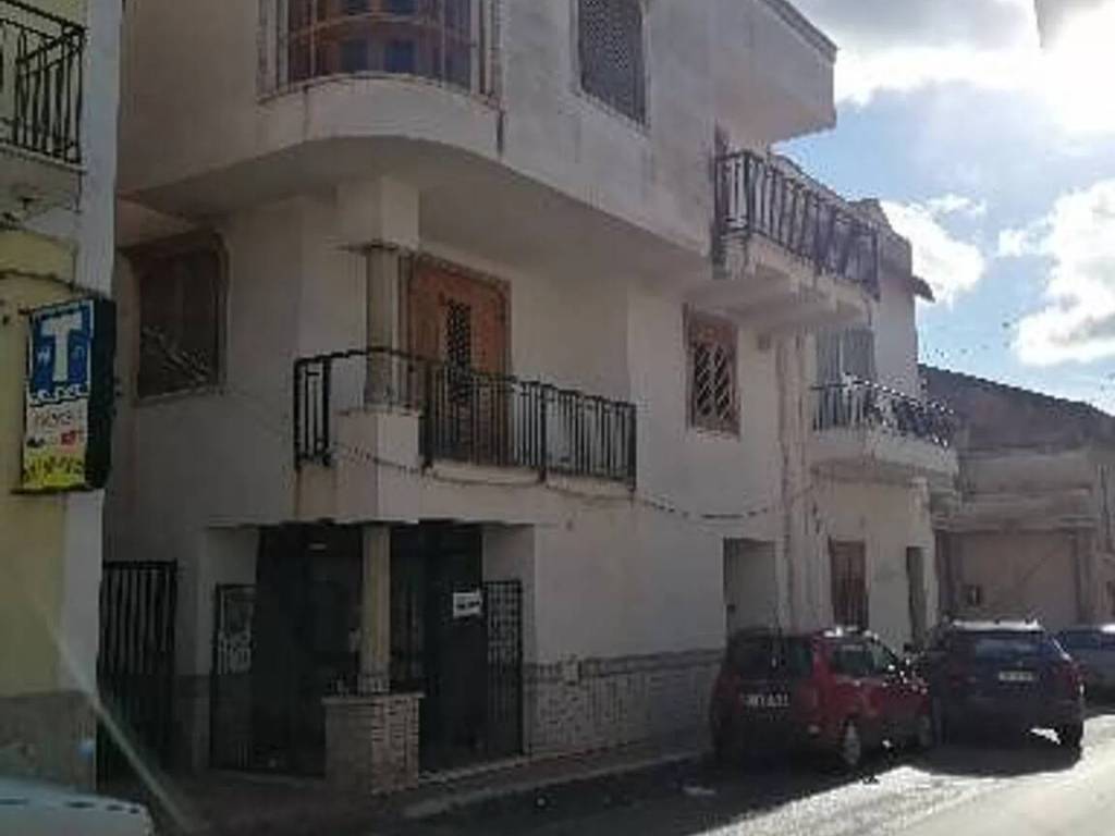 pentavano in vendita a Campobello di Mazara