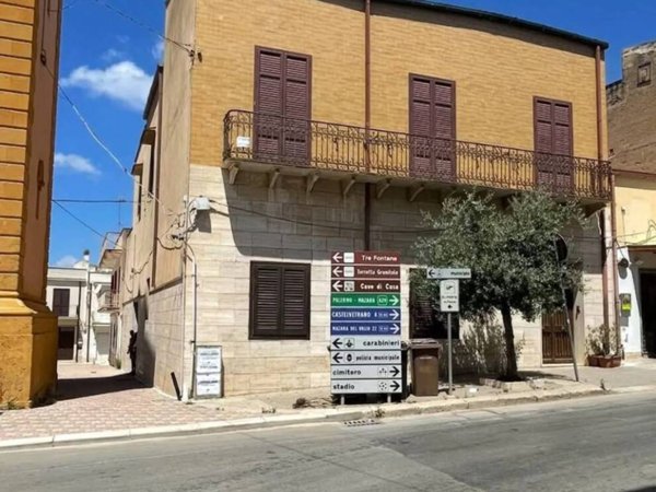 casa indipendente in vendita a Campobello di Mazara