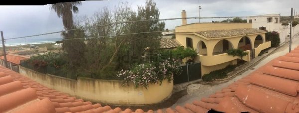 casa indipendente in vendita a Campobello di Mazara