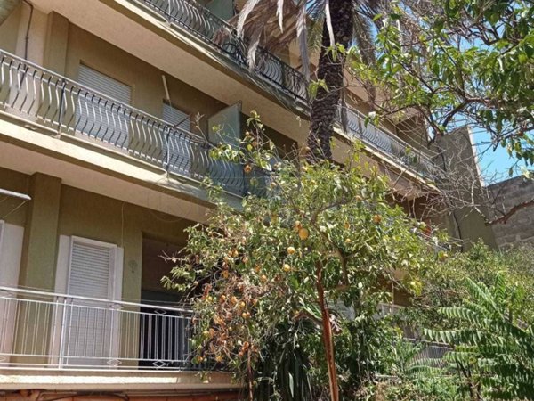 casa indipendente in vendita a Campobello di Mazara