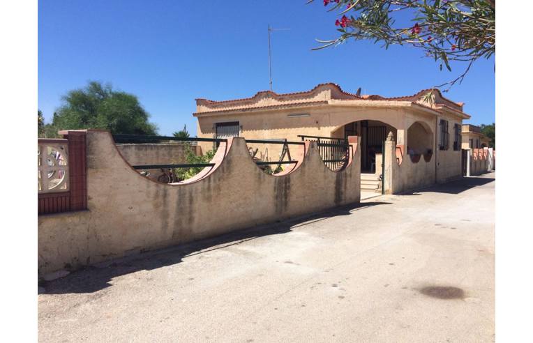 casa indipendente in vendita a Campobello di Mazara in zona Tre Fontane