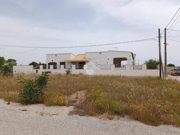 casa indipendente in vendita a Campobello di Mazara in zona Tre Fontane