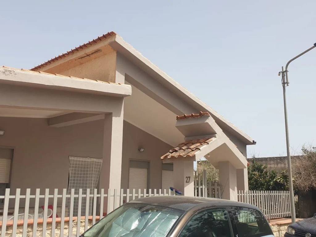casa indipendente in vendita a Campobello di Mazara in zona Tre Fontane