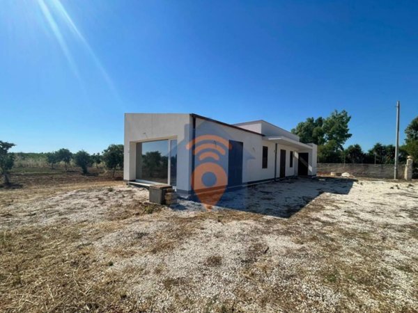 casa indipendente in vendita a Campobello di Mazara in zona Tre Fontane