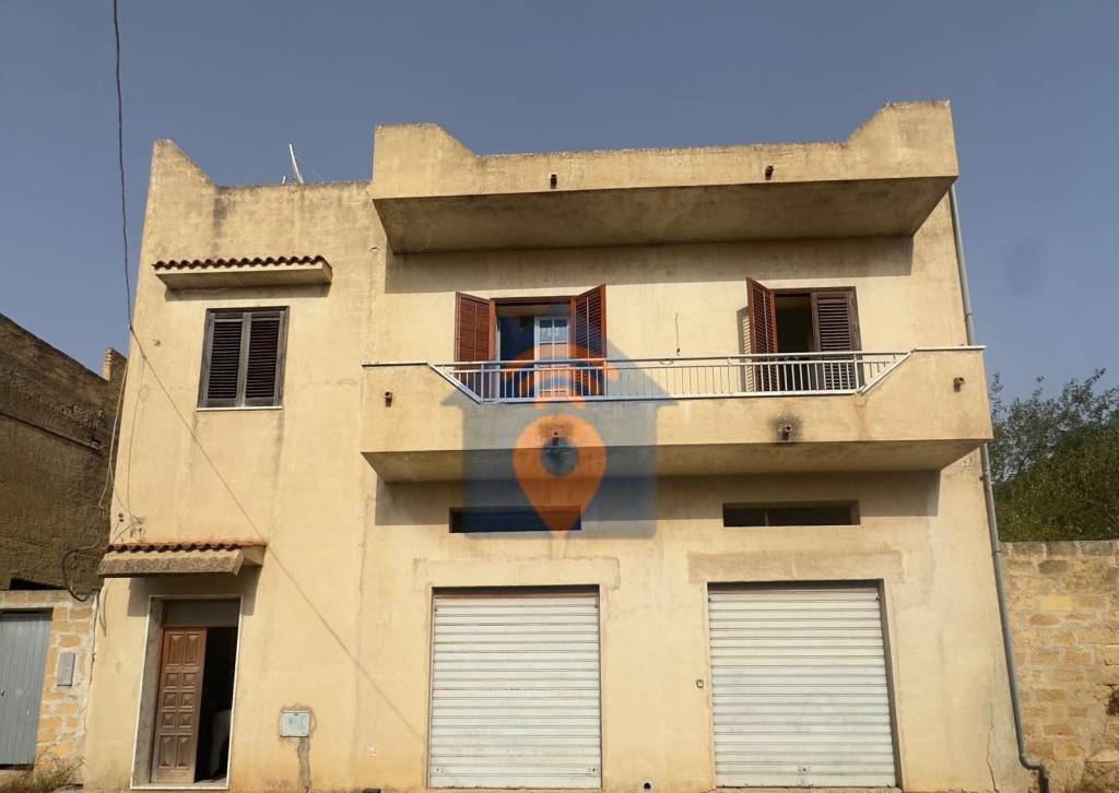 casa indipendente in vendita a Campobello di Mazara