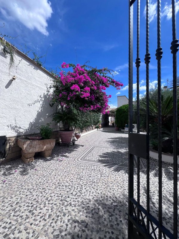 casa indipendente in vendita a Campobello di Mazara in zona Tre Fontane