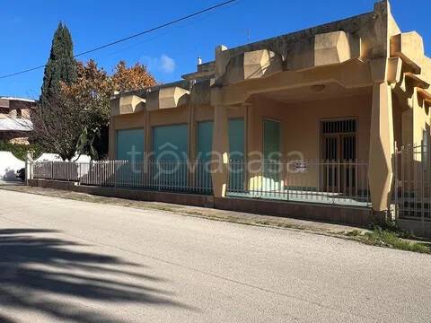 casa indipendente in vendita a Campobello di Mazara