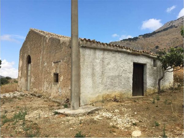 casa indipendente in vendita a Castellammare del Golfo