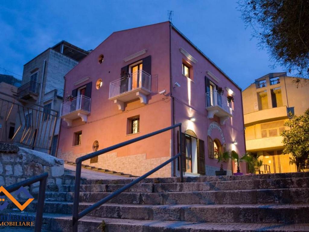 casa indipendente in vendita a Castellammare del Golfo in zona Scopello