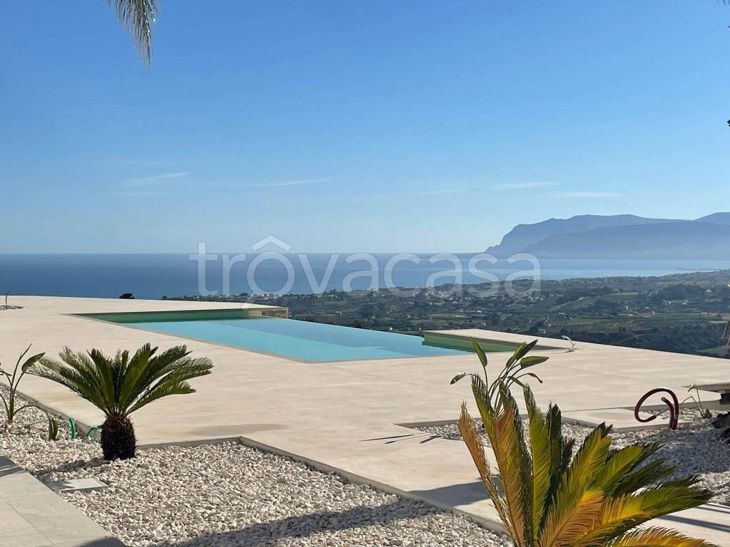 casa indipendente in vendita a Castellammare del Golfo