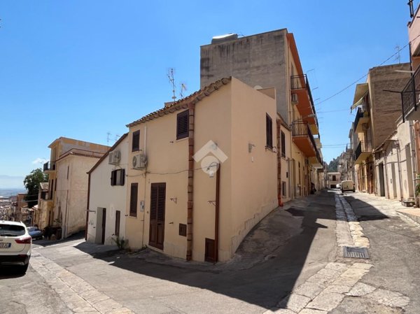 casa indipendente in vendita a Castellammare del Golfo