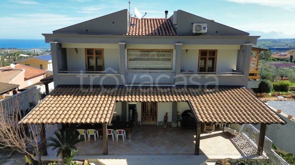 casa indipendente in vendita a Castellammare del Golfo