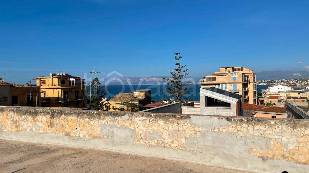 appartamento in vendita a Castellammare del Golfo