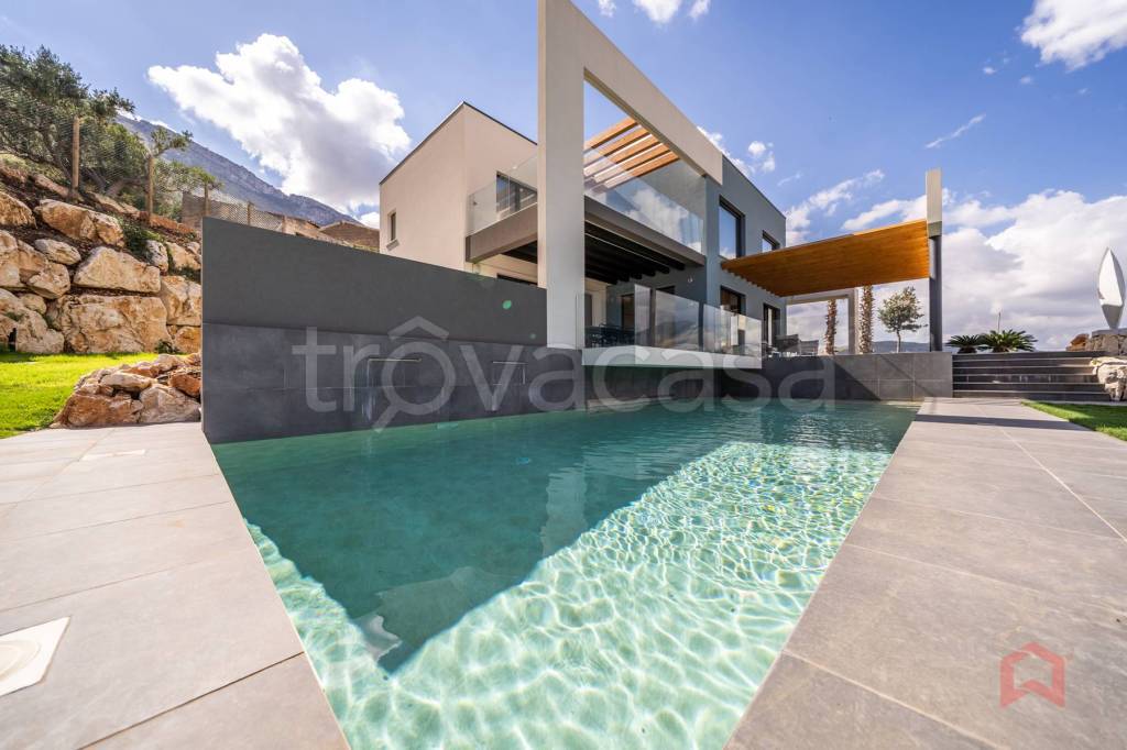 casa indipendente in vendita a Castellammare del Golfo in zona Scopello