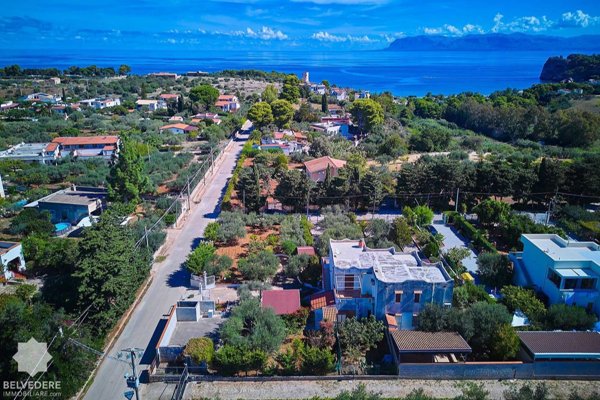 casa indipendente in vendita a Castellammare del Golfo in zona Scopello