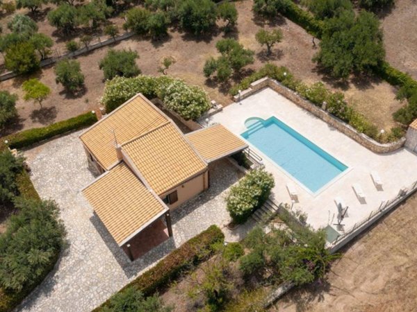 casa indipendente in vendita a Castellammare del Golfo in zona Scopello