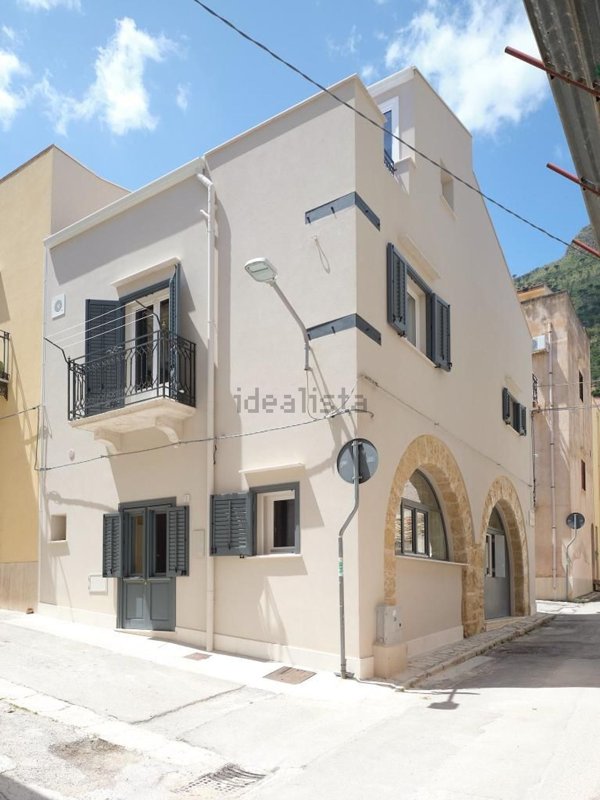 appartamento in vendita a Castellammare del Golfo