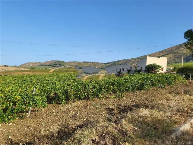 casa indipendente in vendita a Castellammare del Golfo