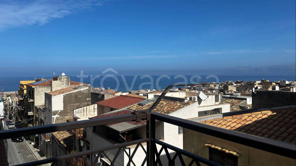 appartamento in vendita a Castellammare del Golfo in zona Scopello