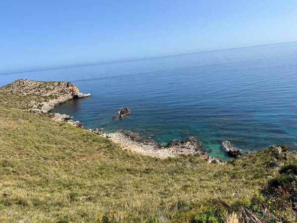 casa indipendente in vendita a Castellammare del Golfo