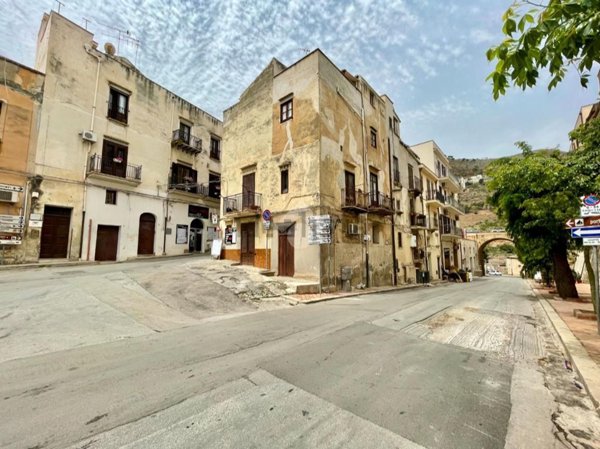 casa indipendente in vendita a Castellammare del Golfo