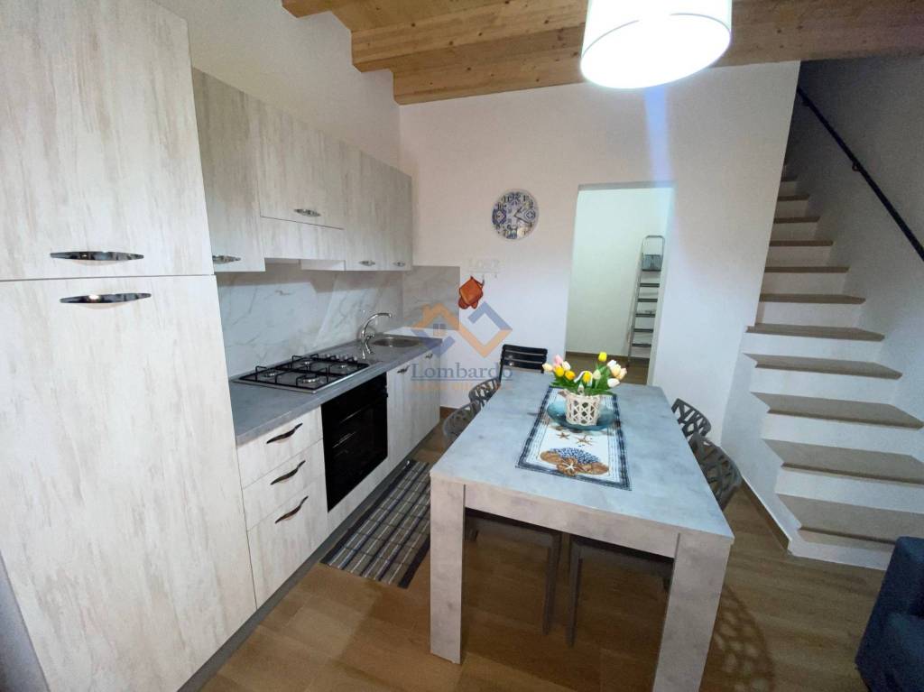 casa indipendente in vendita a Castellammare del Golfo