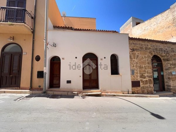 casa indipendente in vendita a Castellammare del Golfo